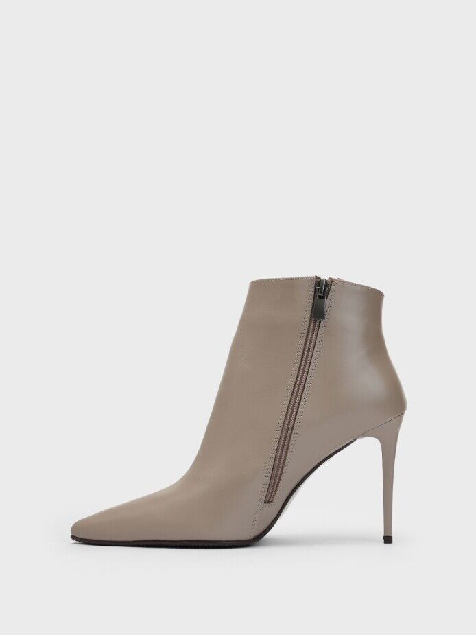 20525 KADIN BOT VİZON - 3