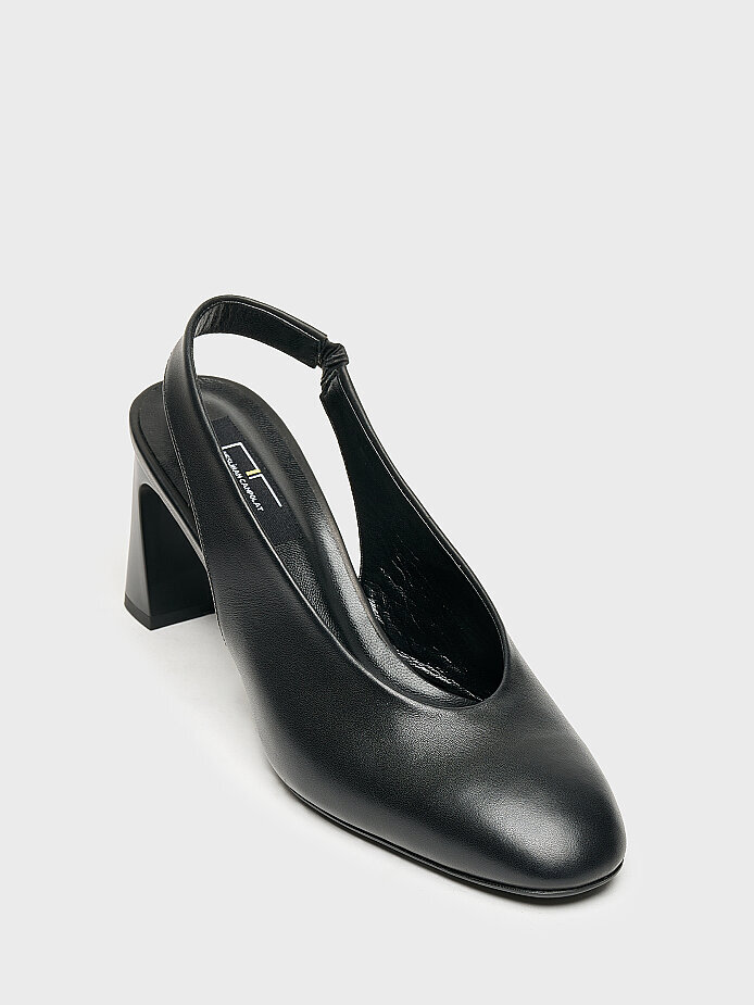 30133 KADIN TOPUKLU AYAKKABI SİYAH - (1)