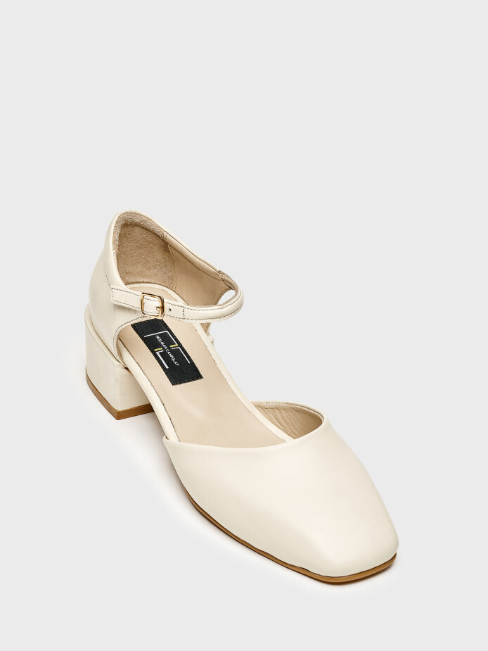 30145 KADIN TOPUKLU AYAKKABI BUZ - (1)