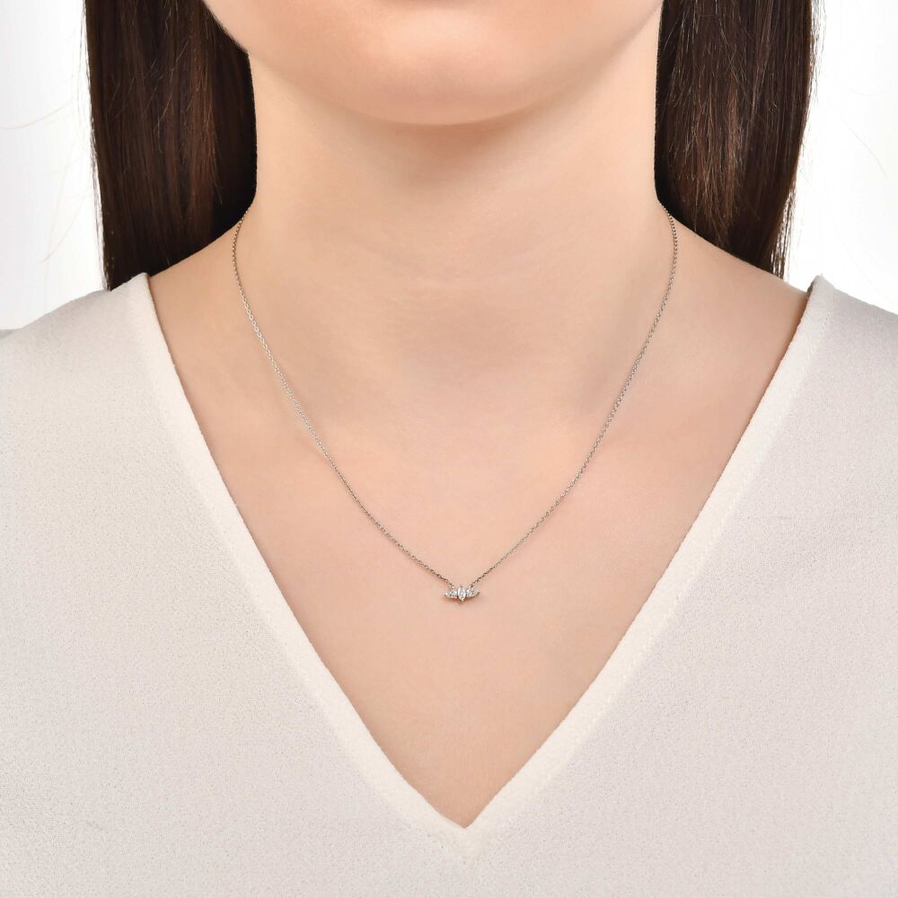 18 AYAR BEYAZ ALTIN 0,20 KARAT MARKİZ VE DAMLA PIRLANTA KOLYE					 - 3